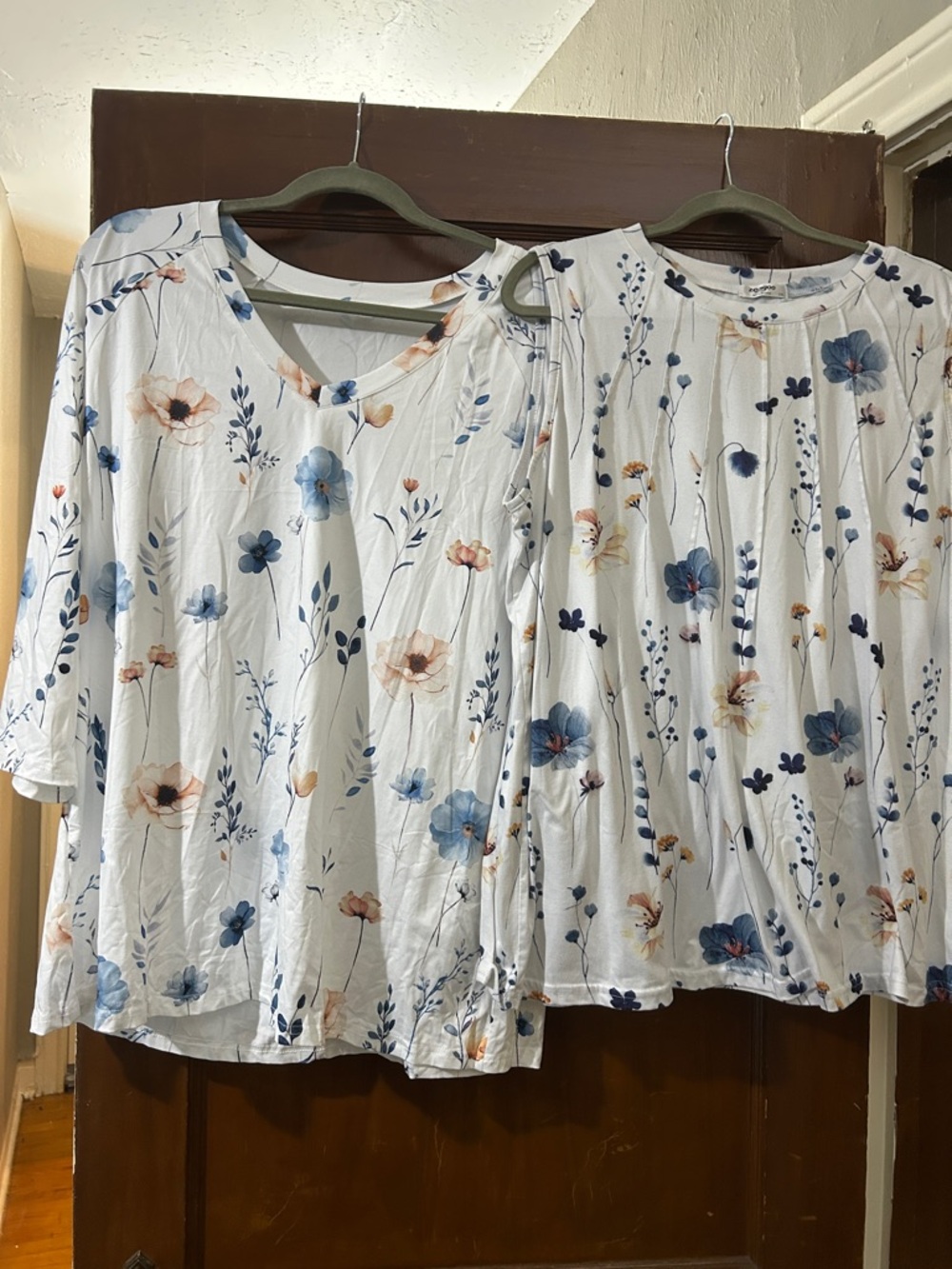 TWO Women's Floral V-Neck Top - White with Blue & Peach Flowers